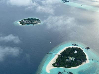 Island aerial view during the day

